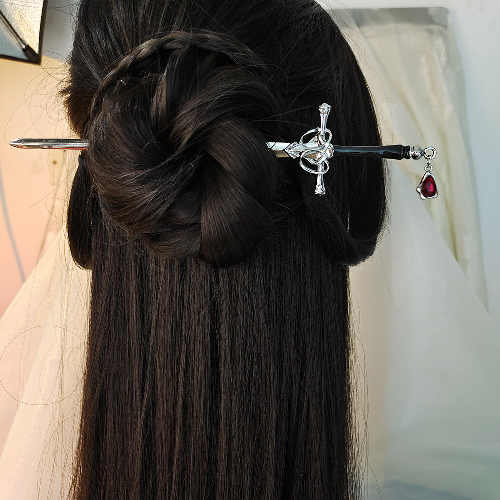 Cosplay Prop Dagger - Épingle à cheveux en forme d'épée